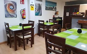 Hostal T4